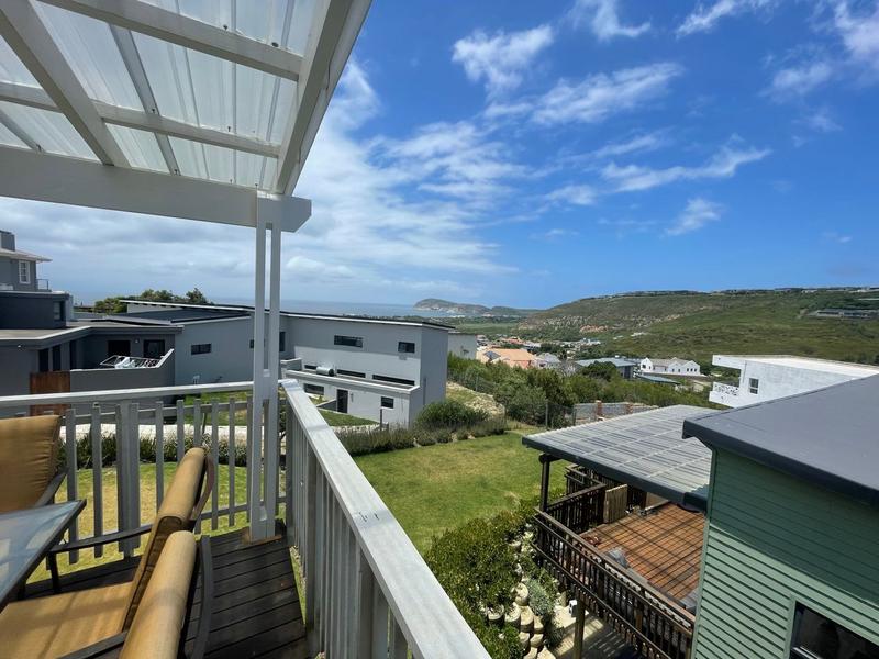 To Let 3 Bedroom Property for Rent in Robberg Ridge Western Cape